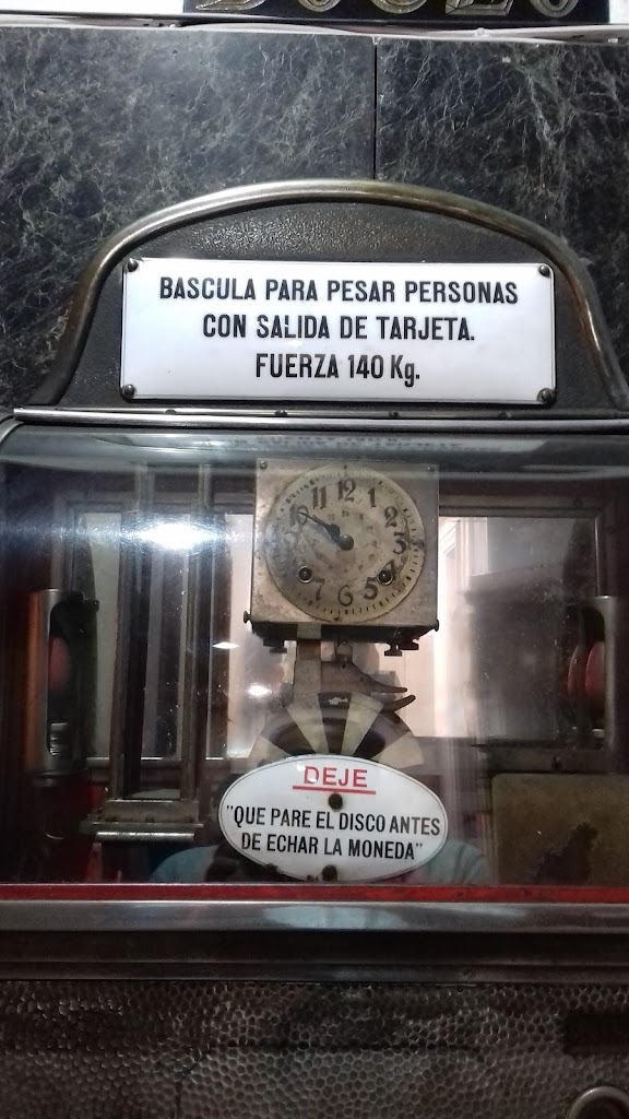 Farmacia Laboratorios Bouzo