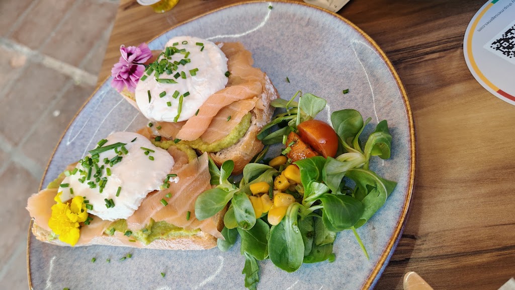 Bohemio Coffee & Brunch — Comida y bebida