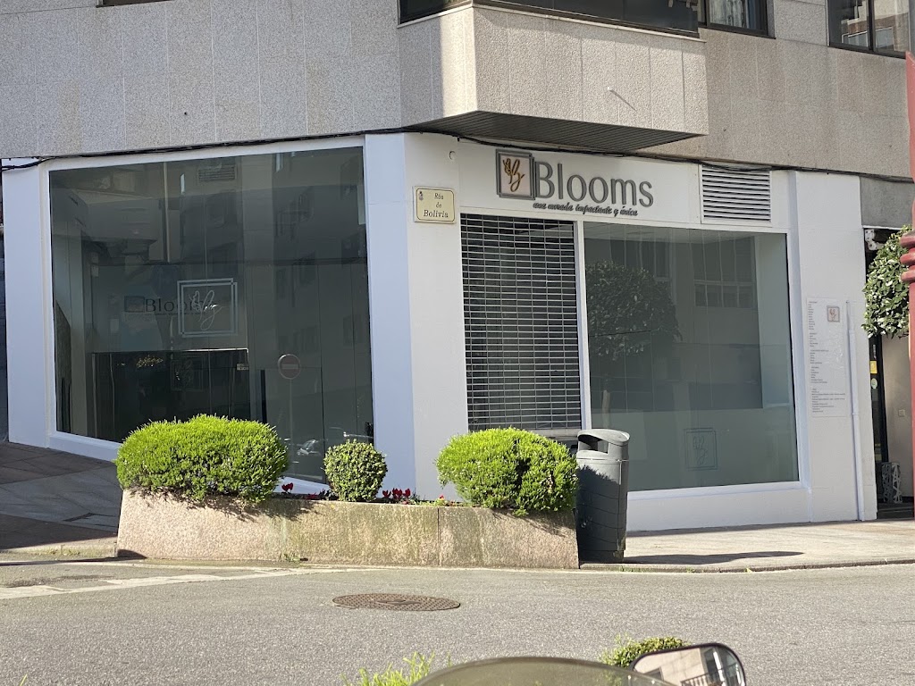 Blooms Vigo — Exterior