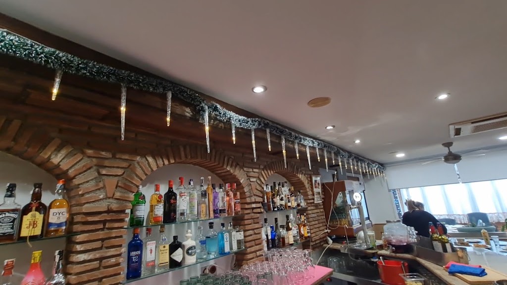 Restaurante La Parra — Ambiente