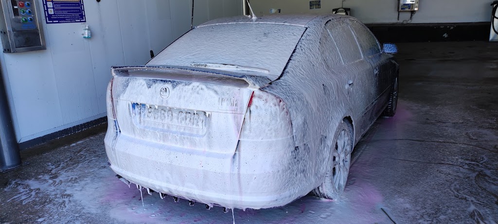 Leandro's GARAGE Car Wash — Servicio de lavado de coches