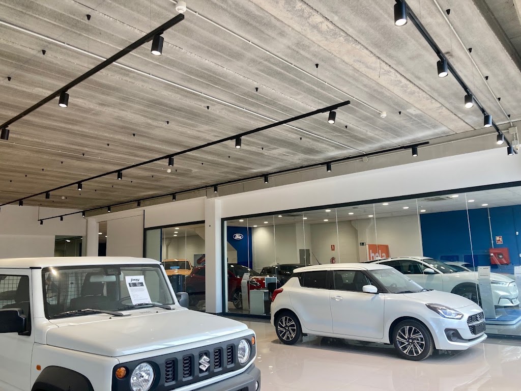 Concessionari Oficial Suzuki / Full Traction Vilanova i la Geltru — Interior