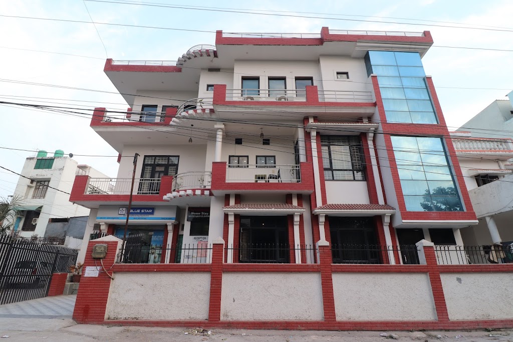D Homage Home Stay