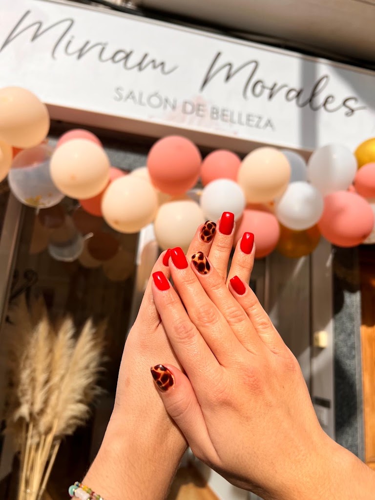 Miriam Morales Salon de belleza — Manicura
