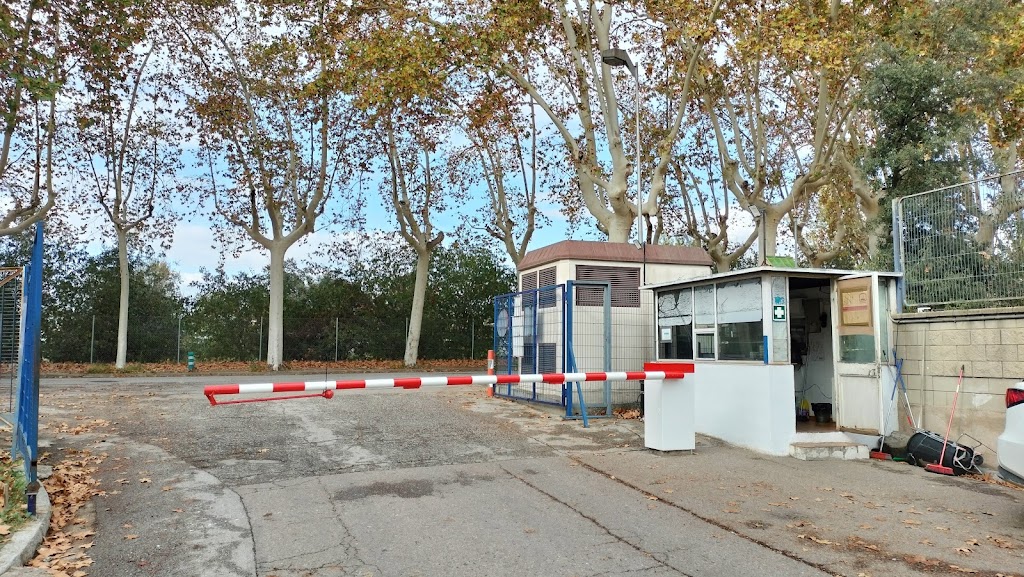 PARKING CAN PRAT 24H Aparcamiento caravanas, autocaravanas y camiones.