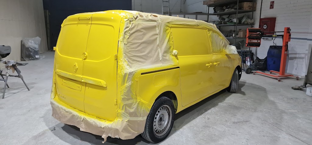 Taller de chapa,pintura y mecanica Vital Motors — Del propietario