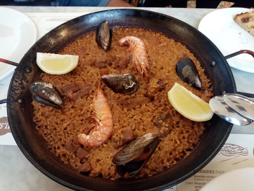 Figueres Can Punyetes — Paella
