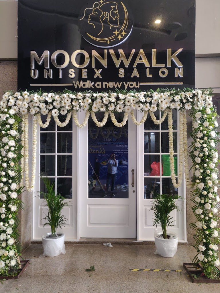 Moonwalk Unisex Salon