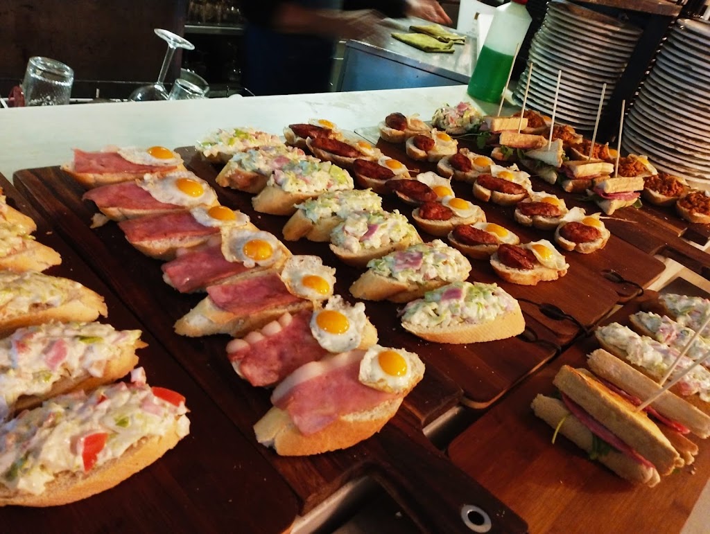 Bar Donde Siempre Mostoles — Comida y bebida