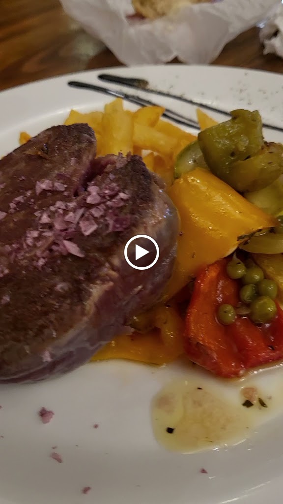 Restaurante El Pinar — Videos