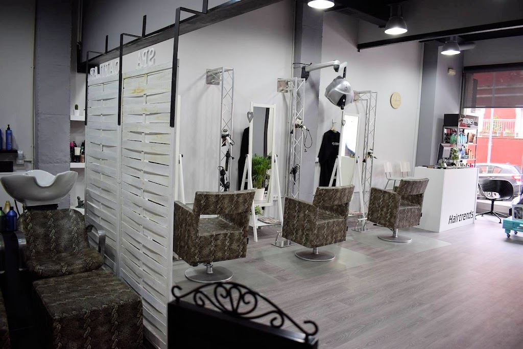 Hairtrends Manresa — Interior