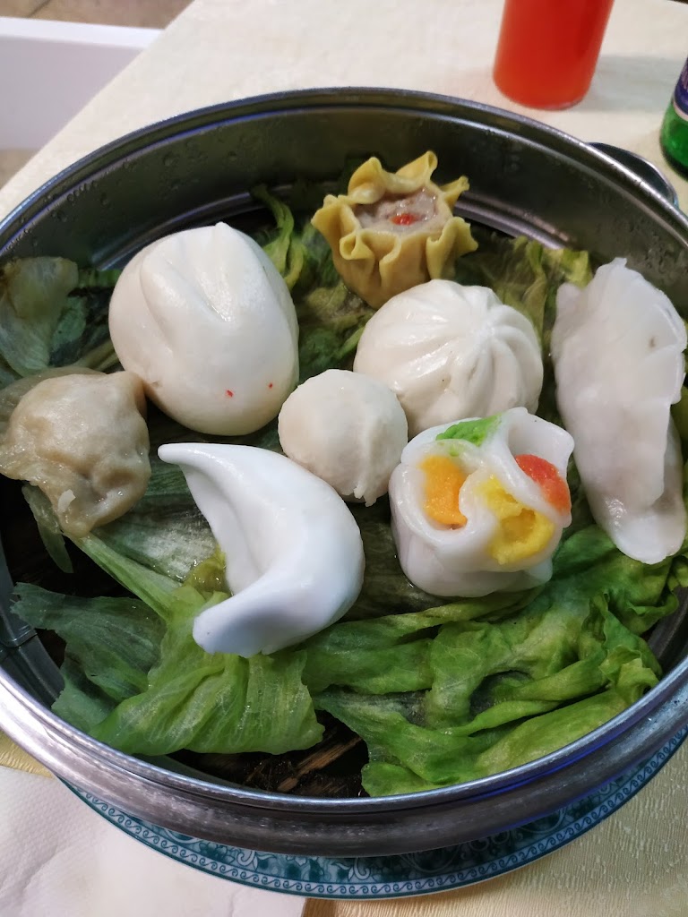 Tai Feng Lou II — Comida y bebida