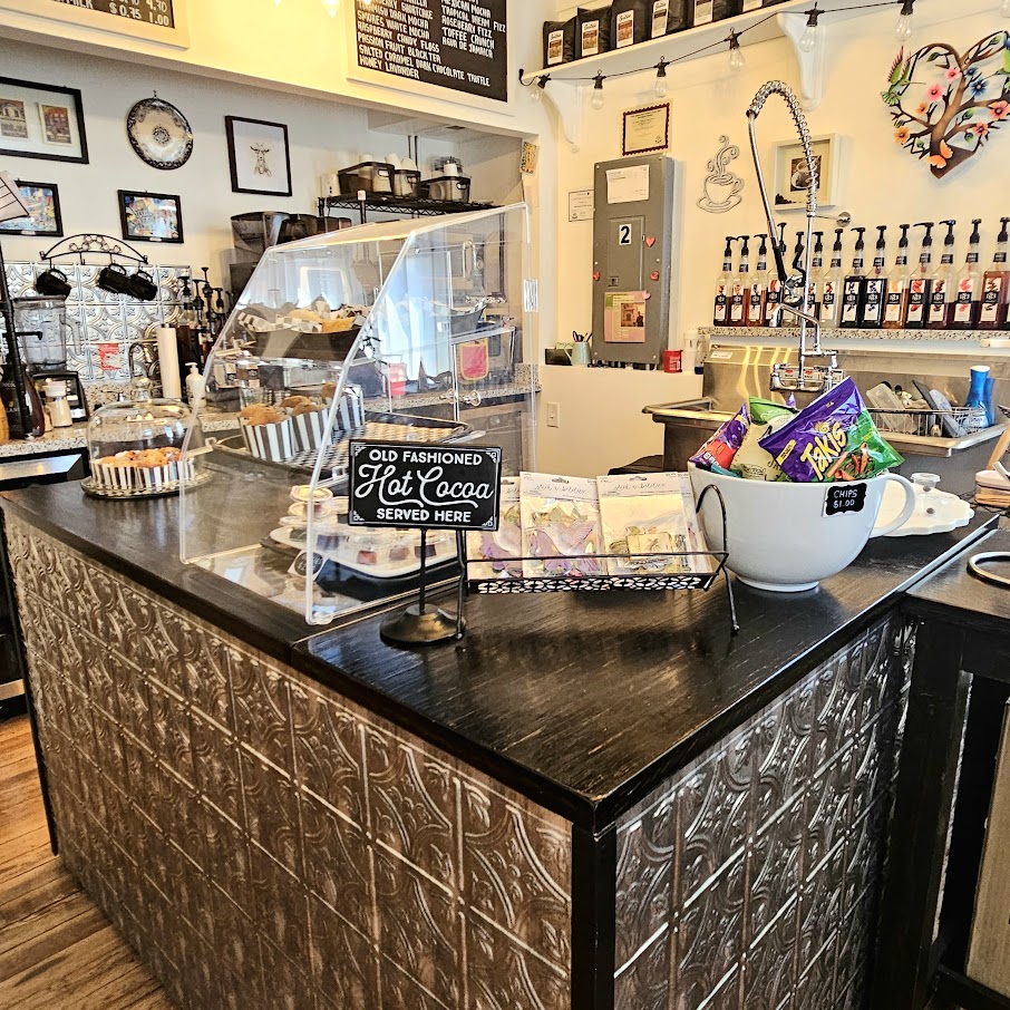 Photo of El Kolibri Coffee & Curiosities