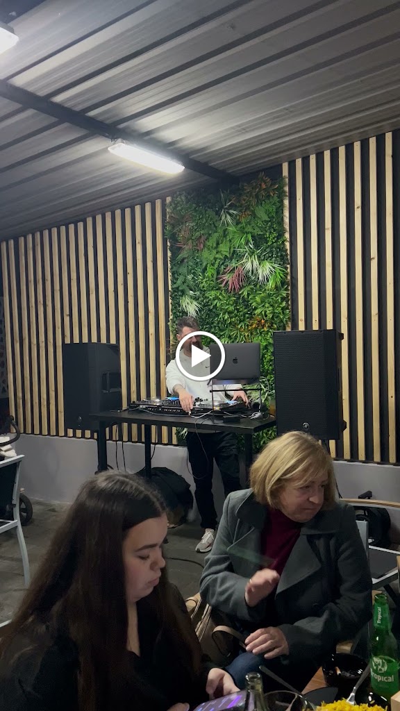 La Tanqueta | Bar - Cafeteria — Del propietario