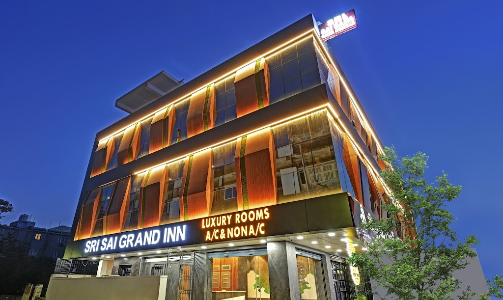 Itsy Hotels Sri Sai Grand Inn