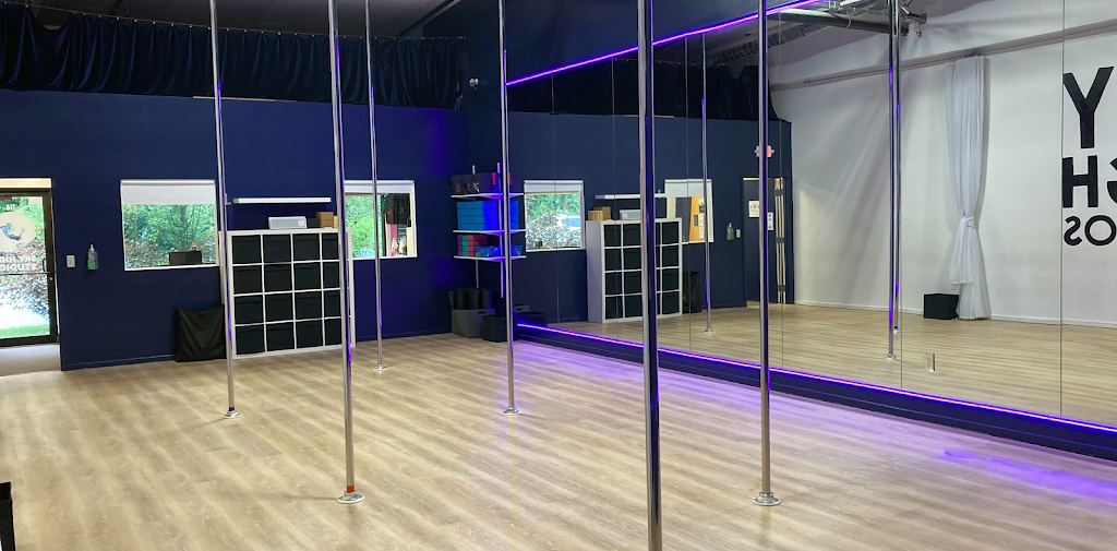  Sky High Studios | Pole Fitness & Dance