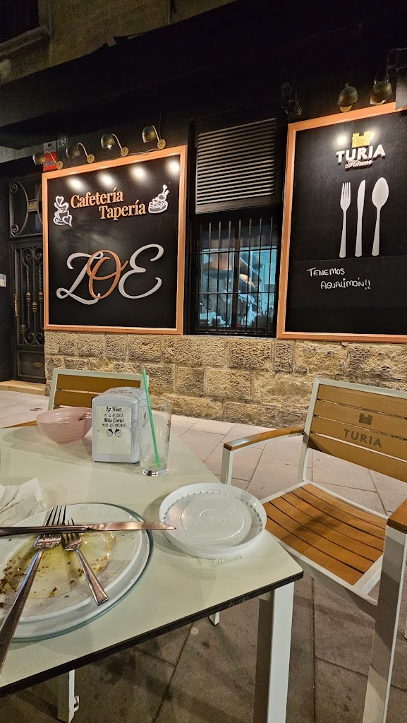 Cafeteria Taperia zoe