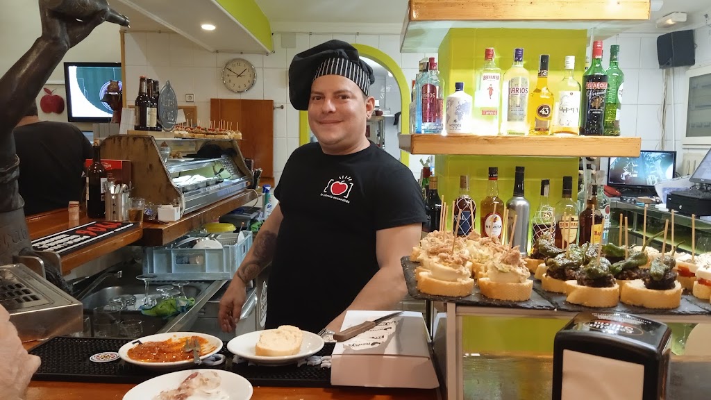 La Sidreria Escondida — Comida y bebida