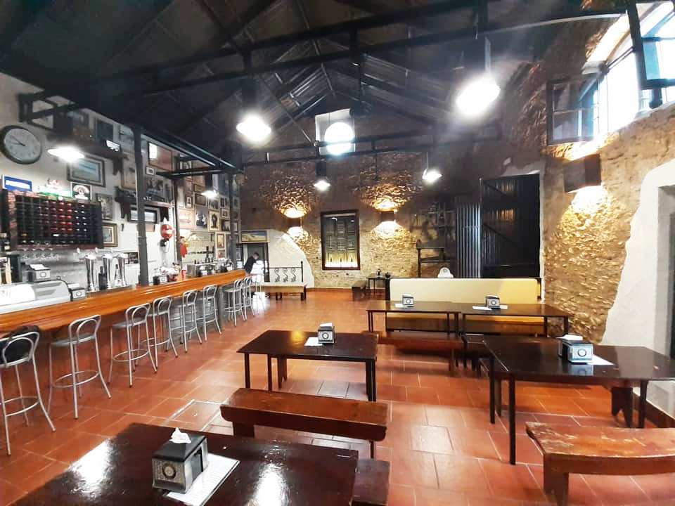 CASA MANOLO Pena El Chusco.