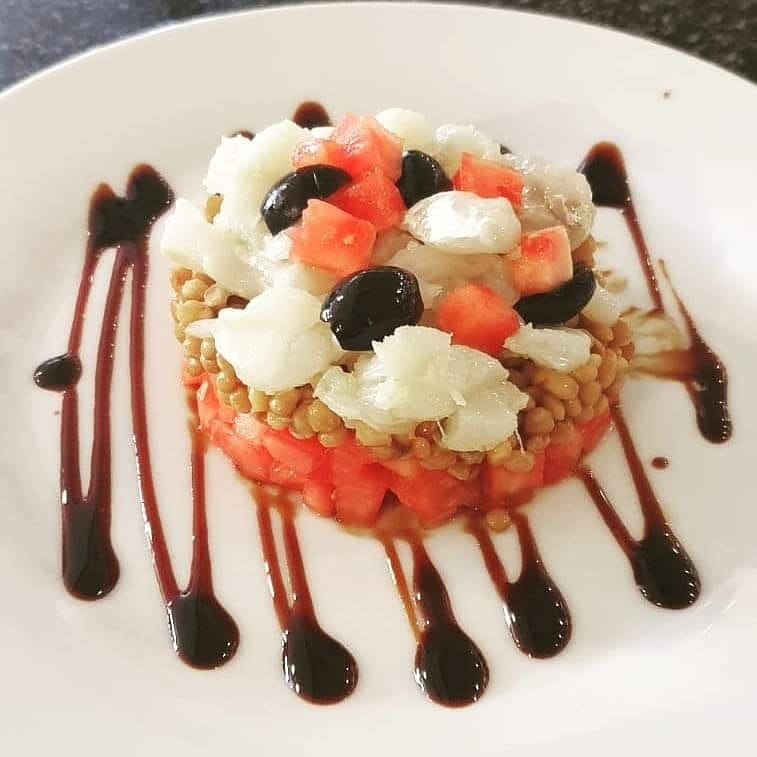 Iberik's restaurant — Comida y bebida