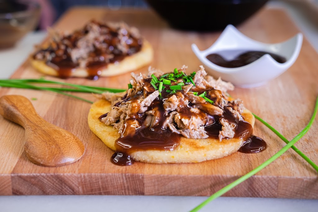 Restaurante Nicontrigonisinti — Comida y bebida
