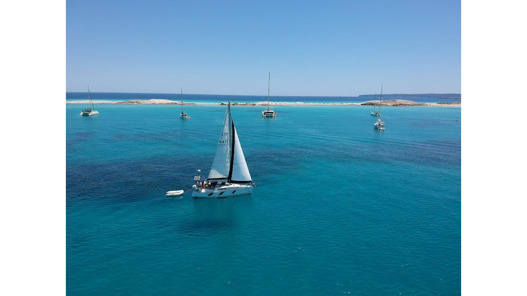 IBIZA VIRAZON CHARTER