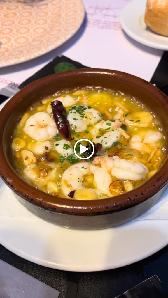Restaurante Casa Luis — Videos