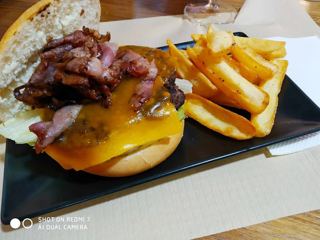 Bar Pasaje Roma — Comida y bebida