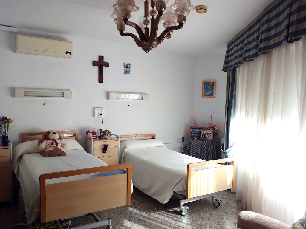 Residencia de personas mayores, Asociacion Rosas del Camino — Habitaciones