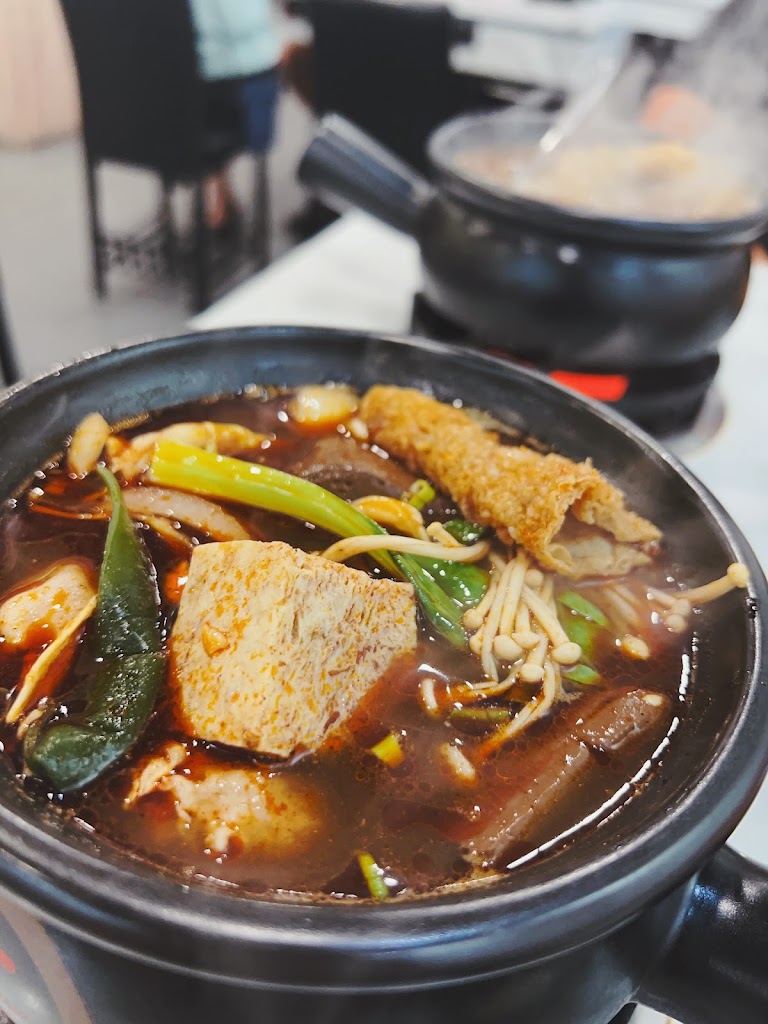 老先覺MiNi 金門金城店｜麻辣鍋專門｜金門限定高粱藥膳酒鍋物｜火鍋｜ 的照片