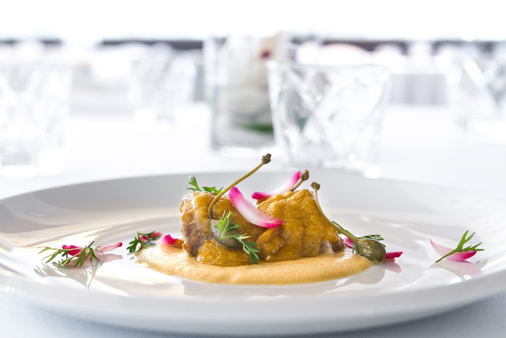 Audrey's Restaurant — Comida y bebida