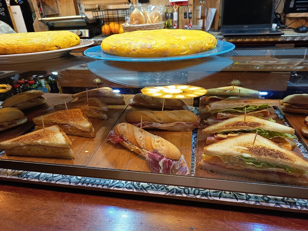 Restaurante Foro — Comida y bebida