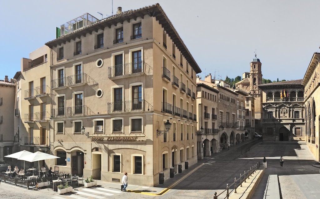 Hotel Guadalope — Todas