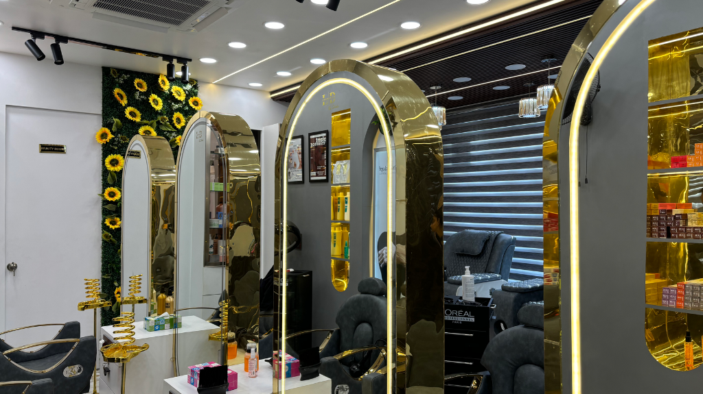 London Dreamz Salon Best Beauty Salon In Rohini For Hydra Facial Makeup Manicure Best Hair Cut