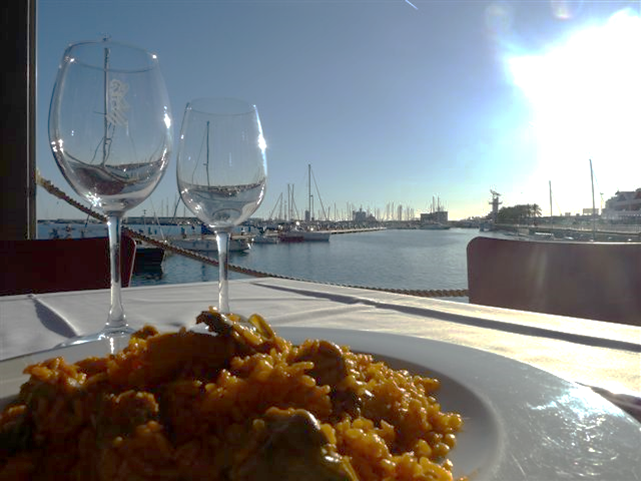 Restaurante La Marina Castellon — Comida y bebida