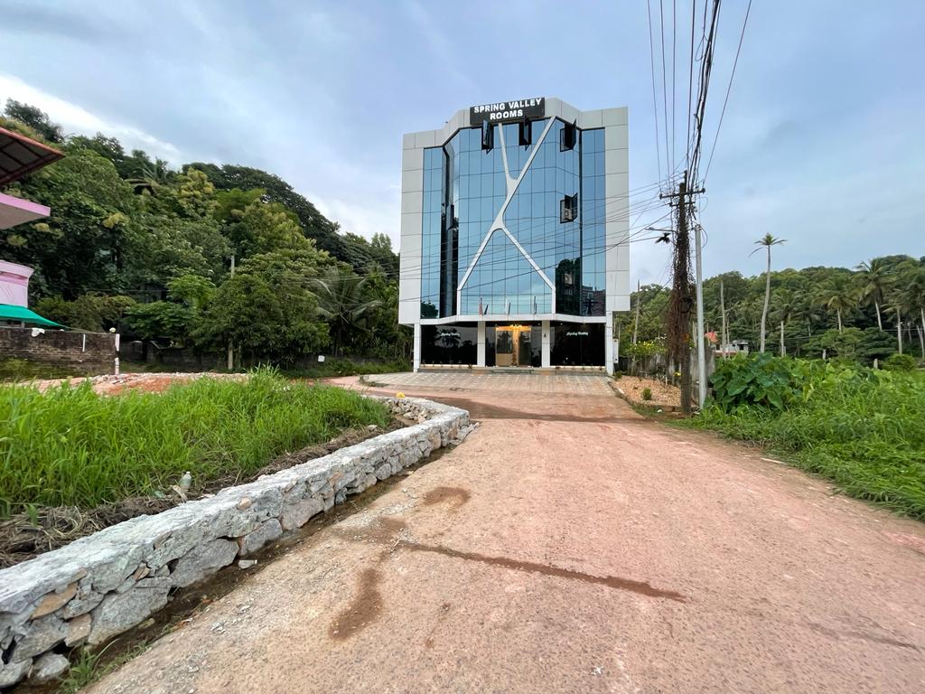 Spring Valley Hotels