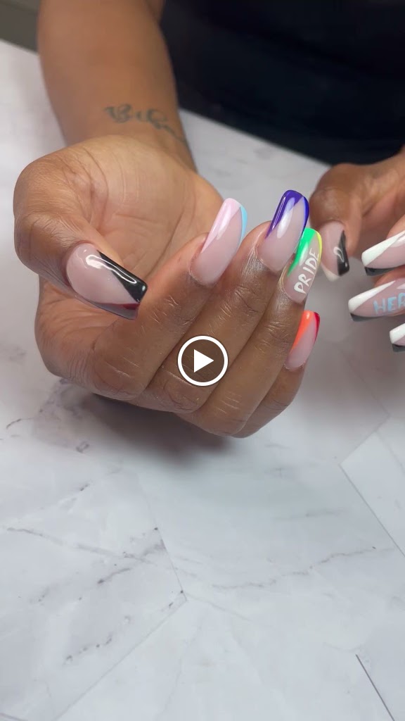 Mood beauty expert — Manicura