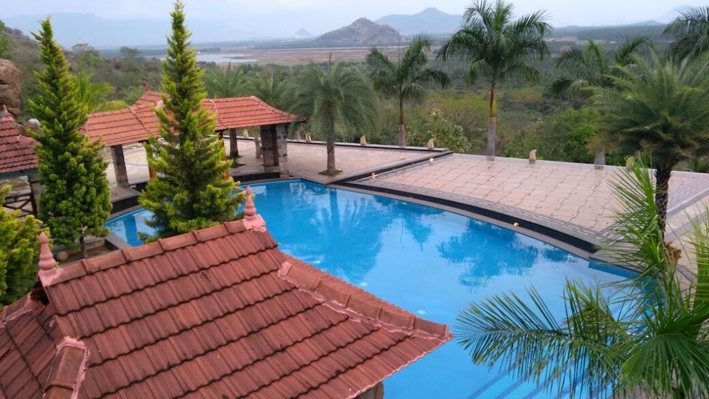 Wild Rock Resort