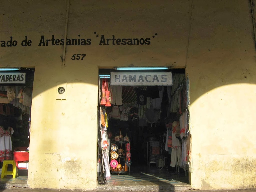 " ARTESANOS "