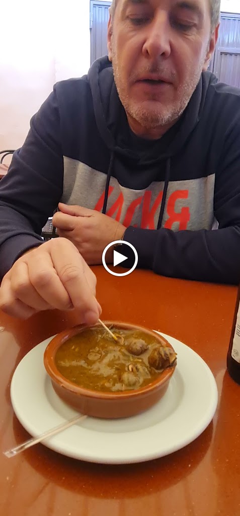 Bar Luis — Videos