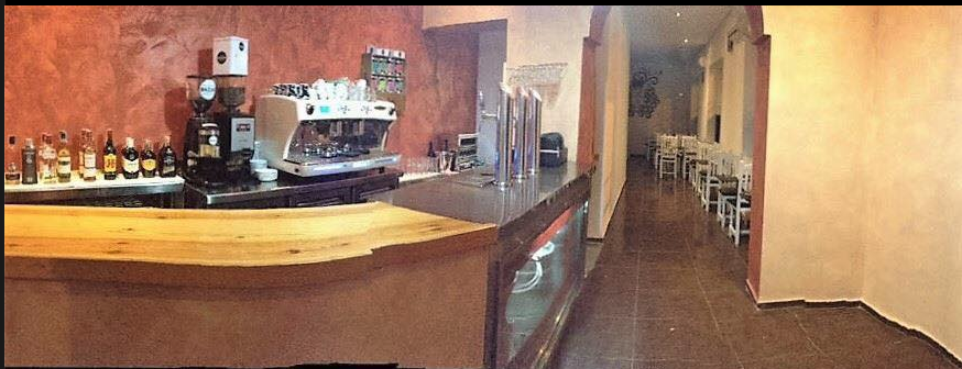 La Nueva Cita Tapas — Ambiente