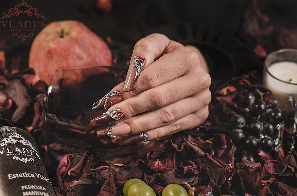 Nails & Beauty VLADI`S