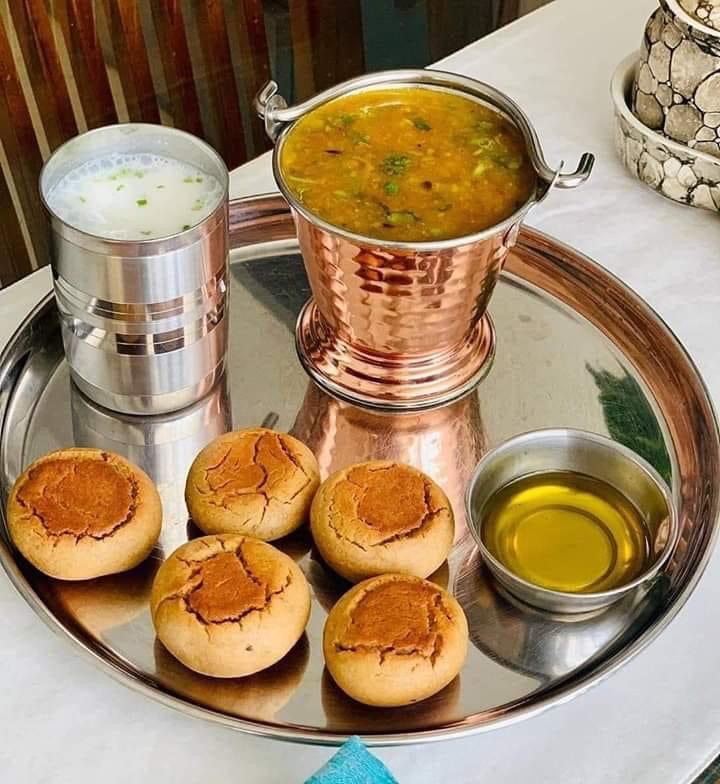 Bhairuunaath Bhojnaaly