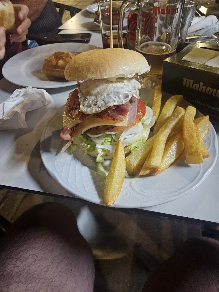 Bar Katy — Comida y bebida