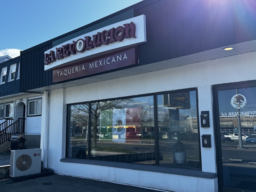 La Revolución Taqueria