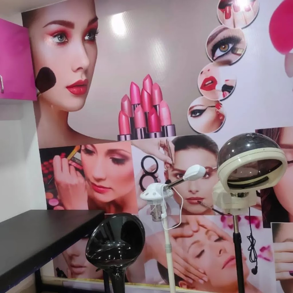 Imai Professional Women S Beauty Parlour Bridal Studio