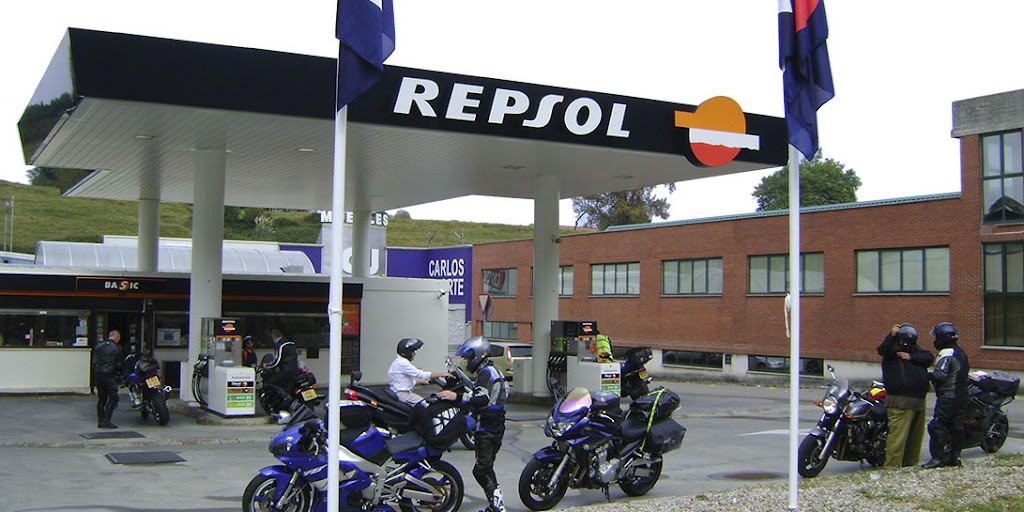 Estacion de Servicio Repsol — Estacion de servicio