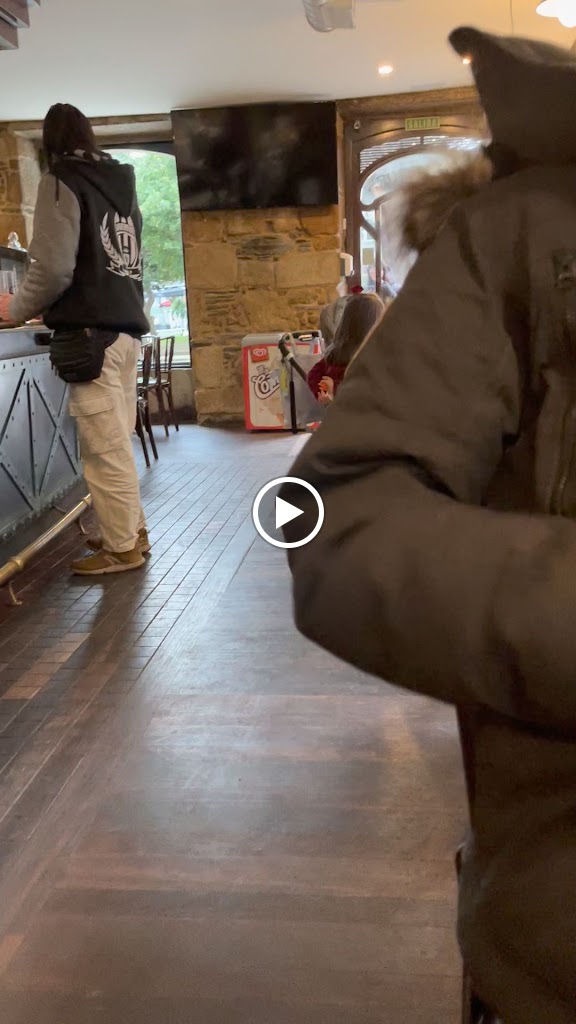 Cafe Marques — Videos