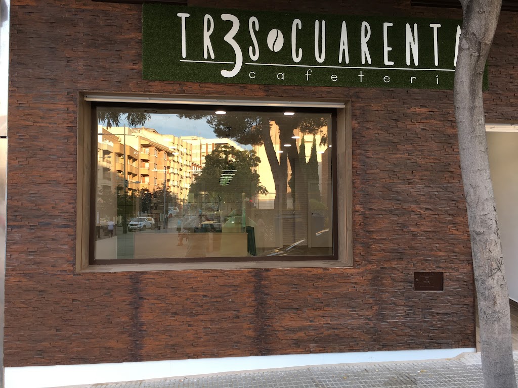 Cafeteria Tres Cuarenta