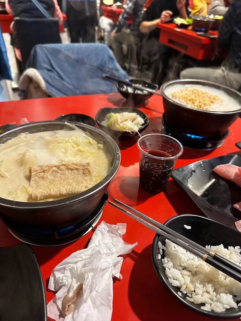 老先覺麻辣窯燒鍋 台中梧棲店 的照片